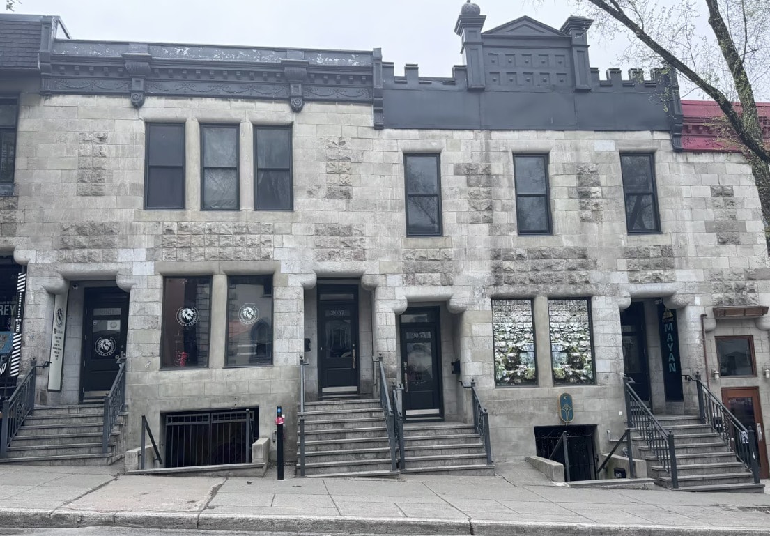 2051-2055 Rue Saint-Denis, Montréal, QC for sale Primary Photo- Image 1 of 1