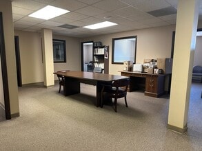 560 W Third St, Jamestown, NY for lease Interior Photo- Image 1 of 5
