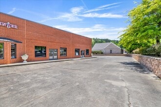 4725-4735 Norrel Dr, Trussville, AL for lease Building Photo- Image 2 of 23