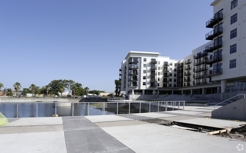 220 Riverside Ave, Jacksonville, FL 32202