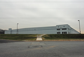 More details for 225 Cross Farm Ln, York, PA - Industrial for Lease