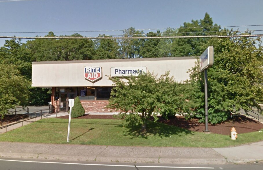 167 Main St, Southington, CT for sale - Building Photo - Image 1 of 1