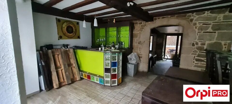 Retail in Saint-Brieuc for lease - Building Photo - Image 2 of 6