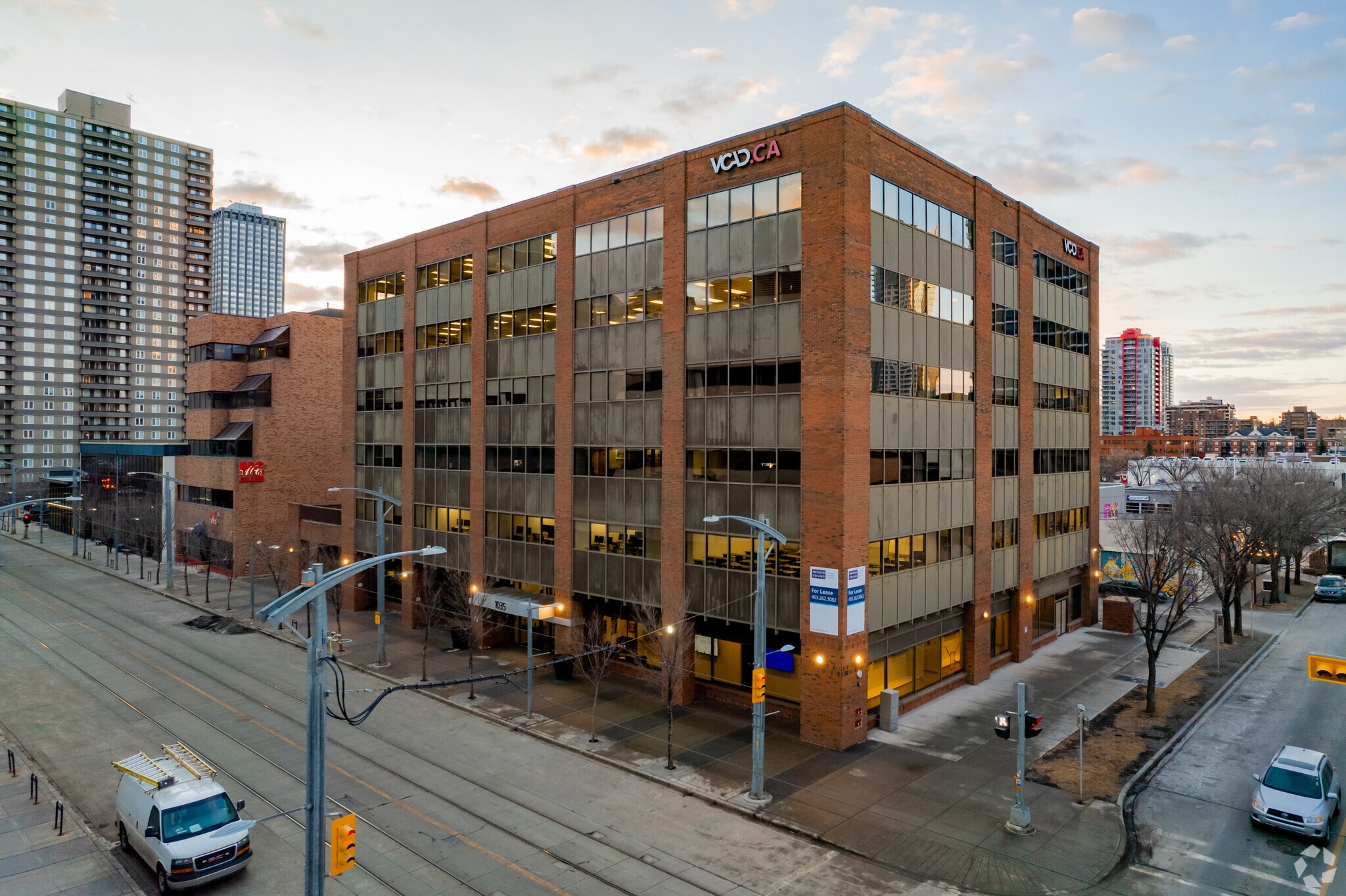 1035 7th Ave SW, Calgary, AB for lease Primary Photo- Image 1 of 6