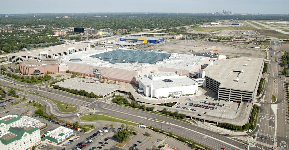 401 South Ave, Bloomington, MN for sale - Primary Photo - Image 1 of 1