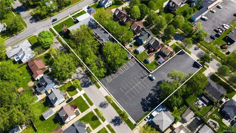 45 Dalton Dr, Buffalo, NY for sale - Primary Photo - Image 1 of 6