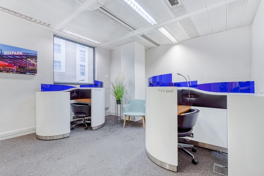 2 Lansdowne Rd, Croydon for lease - Interior Photo - Image 3 of 10