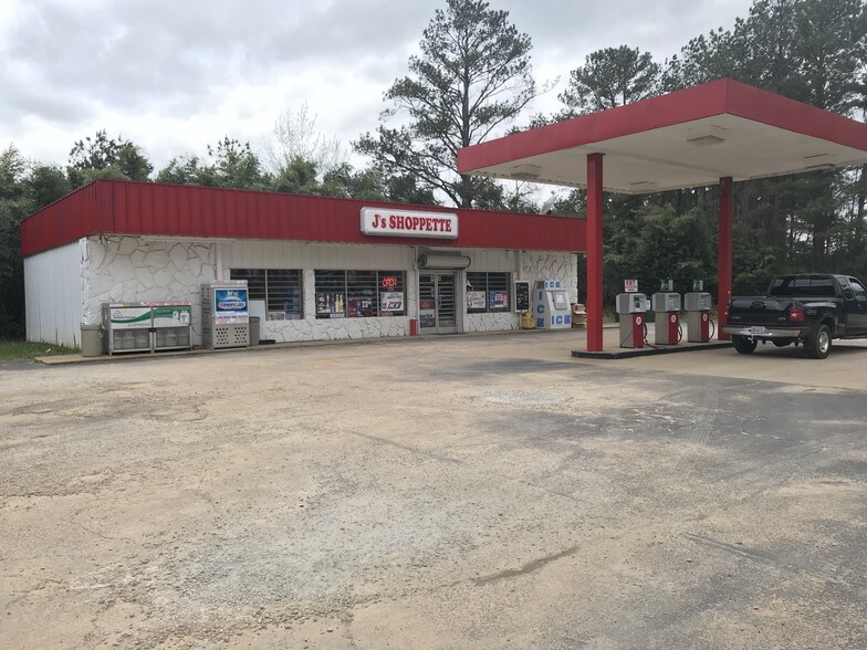 2018 Hays Mill Rd, Carrollton, GA 30117
