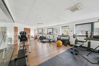 More details for 82 Rue Villeneuve, Clichy - Office for Lease