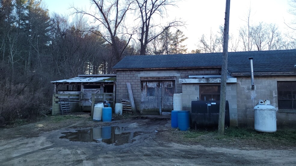 253 Brick Top Rd, Windham, CT for sale - Building Photo - Image 3 of 11