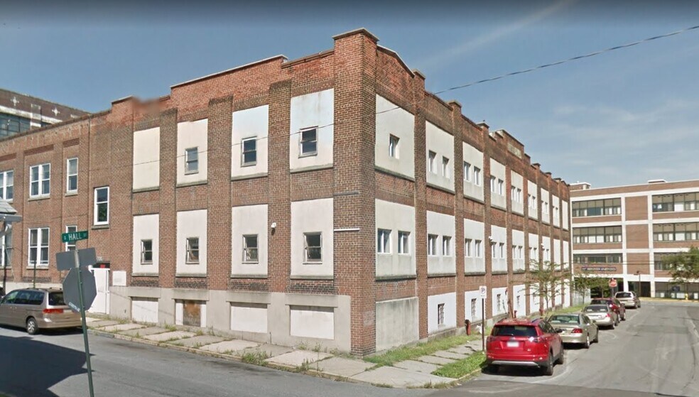735-745 Pittston St, Allentown, PA for lease - Building Photo - Image 1 of 1