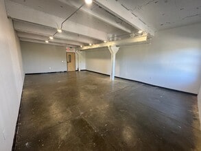 117 E Chestnut St, Coatesville, PA for lease Interior Photo- Image 2 of 2