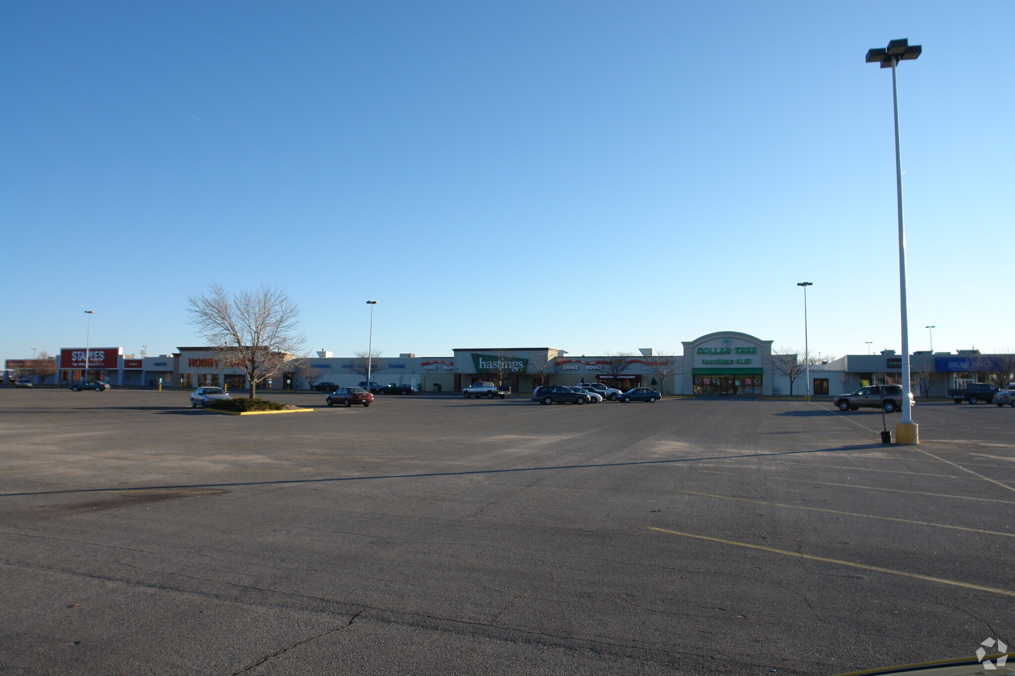 622 Tuttle Creek Blvd, Manhattan, KS for sale Primary Photo- Image 1 of 1