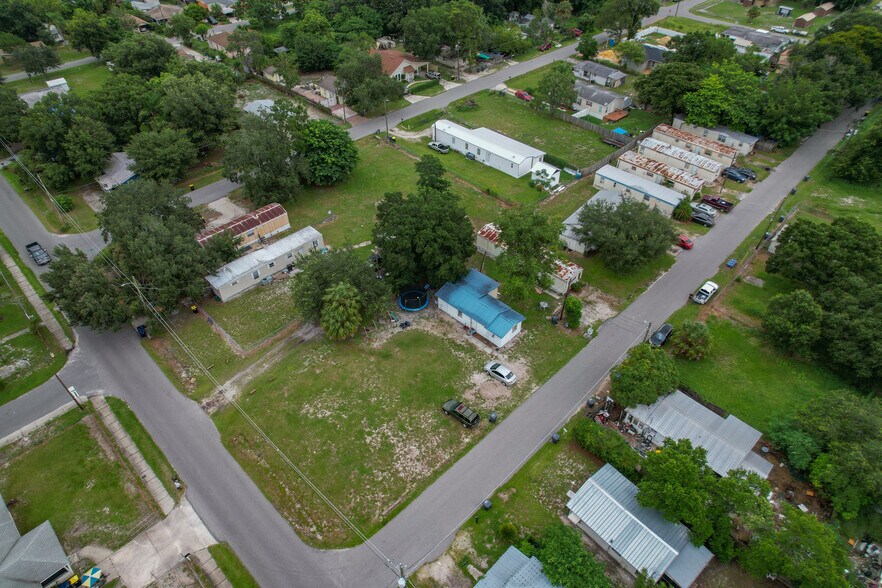 305 Camellia Ln, Auburndale, FL for sale - Aerial - Image 1 of 1