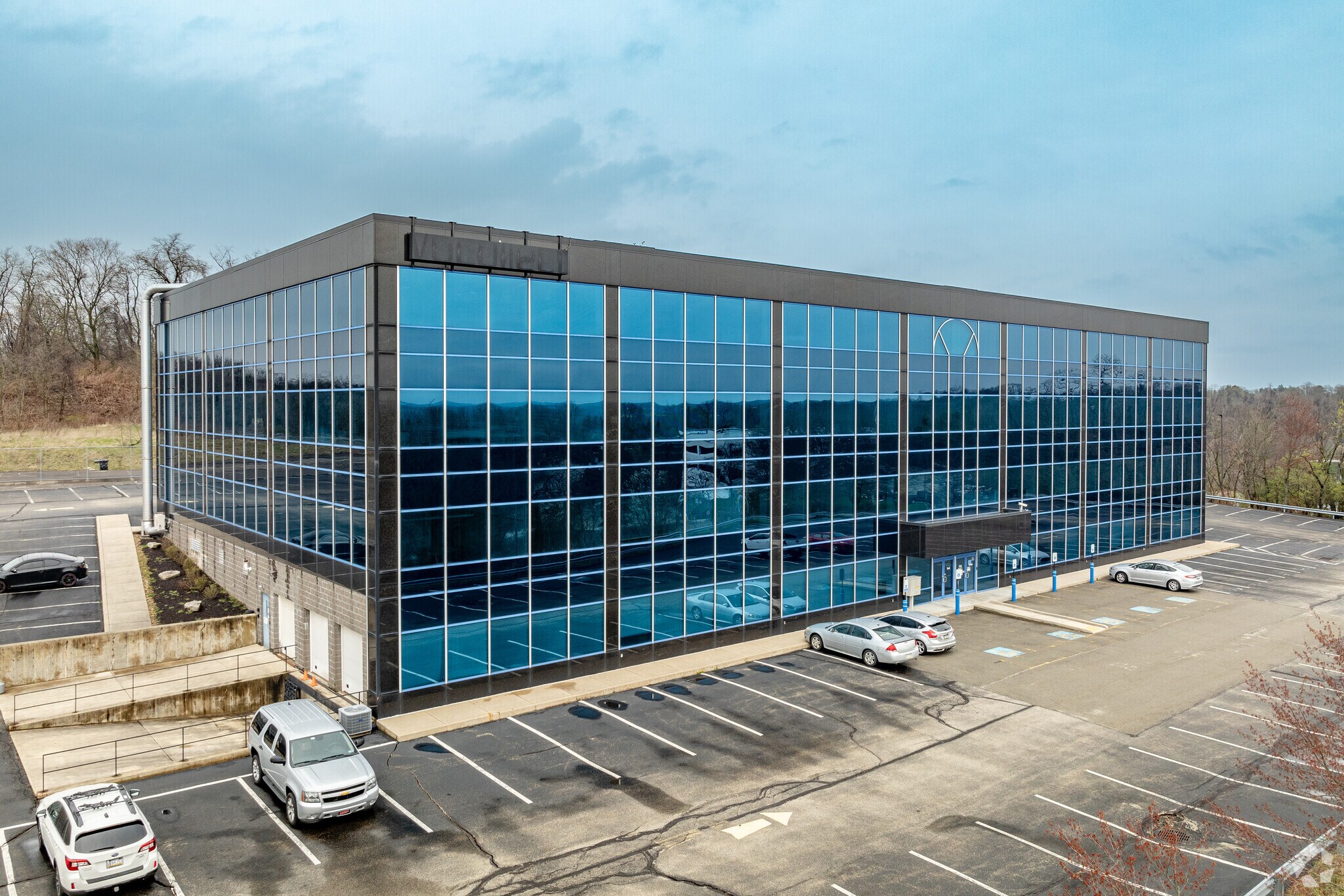 703 Rodi Rd, Pittsburgh, PA for sale Primary Photo- Image 1 of 1