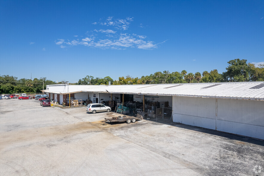 405 N Charles St, Daytona Beach, FL for lease - Building Photo - Image 2 of 7