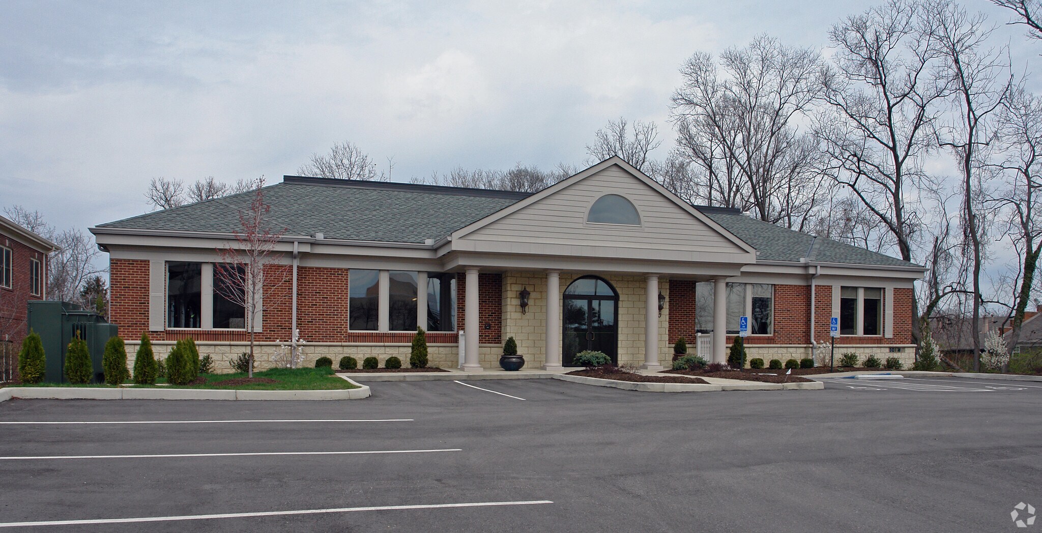 5240 E Galbraith Rd, Cincinnati, OH for sale Building Photo- Image 1 of 1