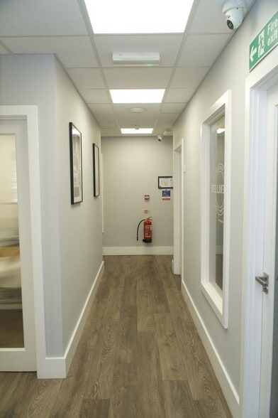 17 Linhope St, London for lease - Interior Photo - Image 3 of 12