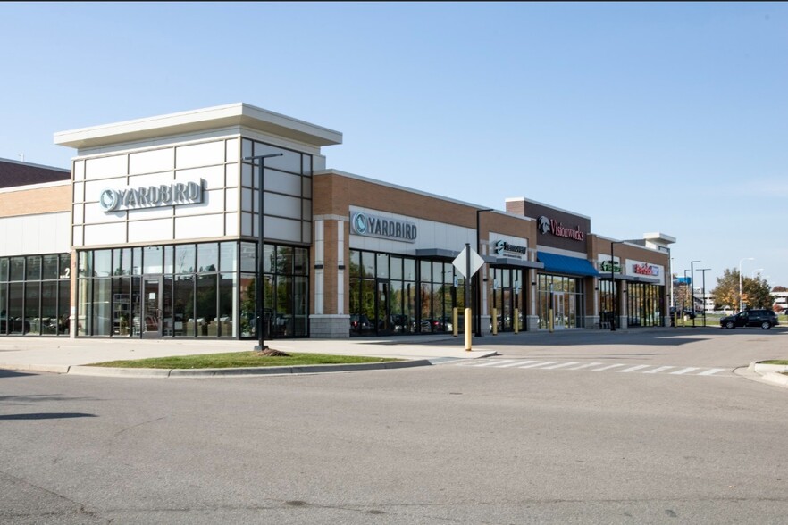 Woodward Cor, Royal Oak, MI for lease - Building Photo - Image 2 of 6