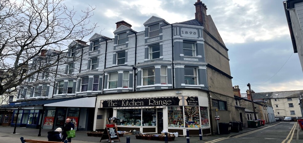 10A Mostyn St, Llandudno for sale - Primary Photo - Image 1 of 1