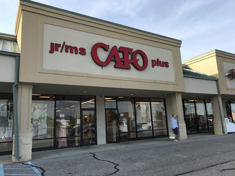 5647 Main St, Zachary, LA for lease - Building Photo - Image 3 of 6