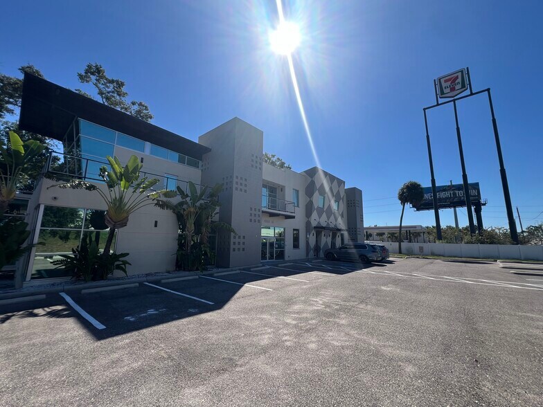 4007 N Taliaferro Ave, Tampa, FL for lease - Building Photo - Image 1 of 7