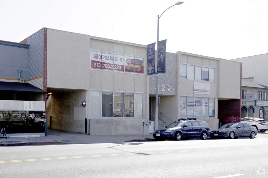 422 S Western Ave, Los Angeles, CA for lease - Primary Photo - Image 1 of 13