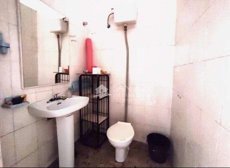 Carrer María Cristina, Novelda, Alicante for lease - Building Photo - Image 3 of 6