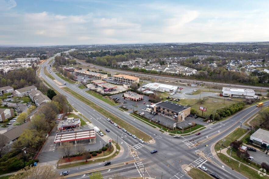 9518 University City Blvd, Charlotte, NC for lease - Aerial - Image 3 of 3