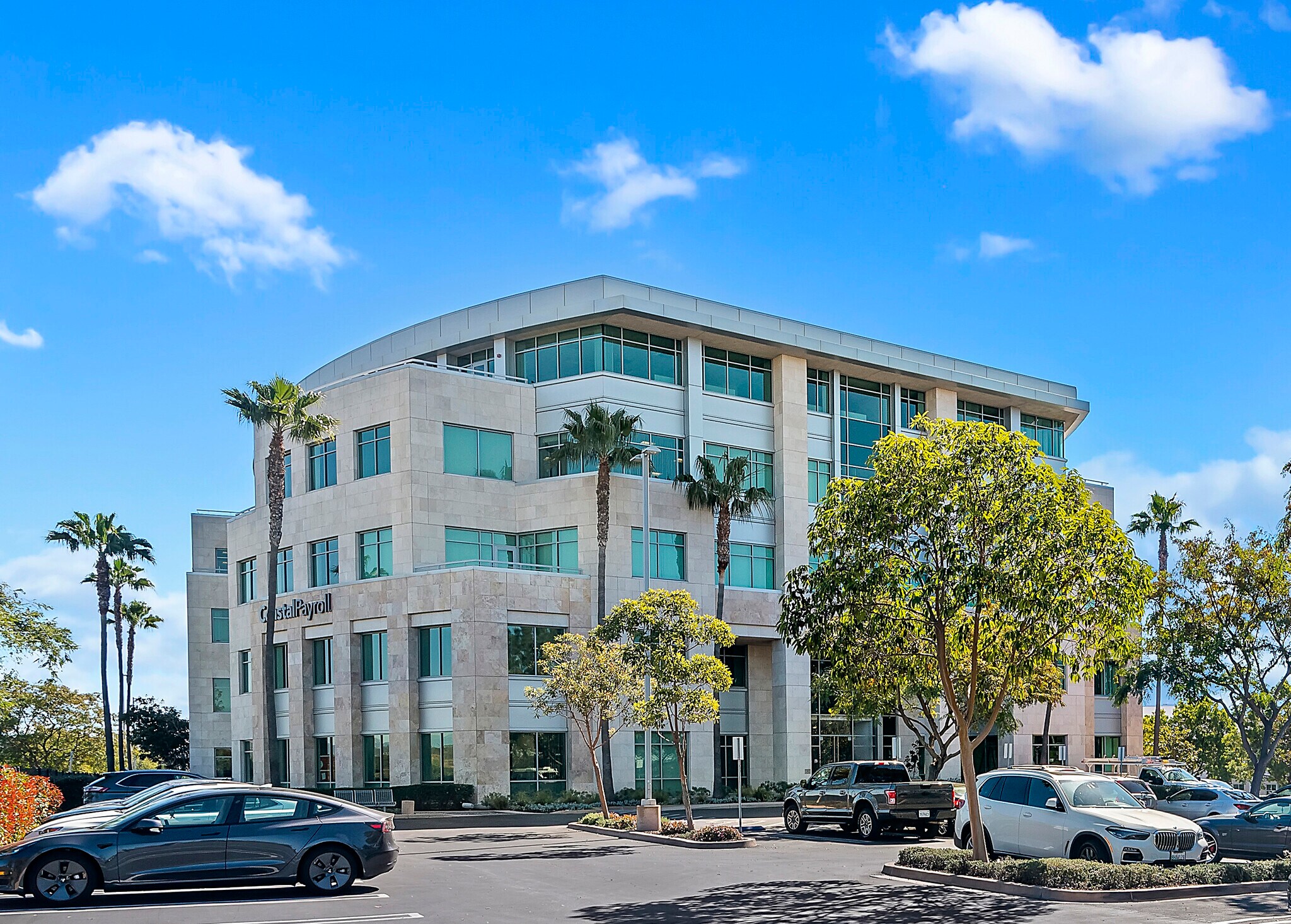 9350 Waxie Way, San Diego, CA for lease Building Photo- Image 1 of 6