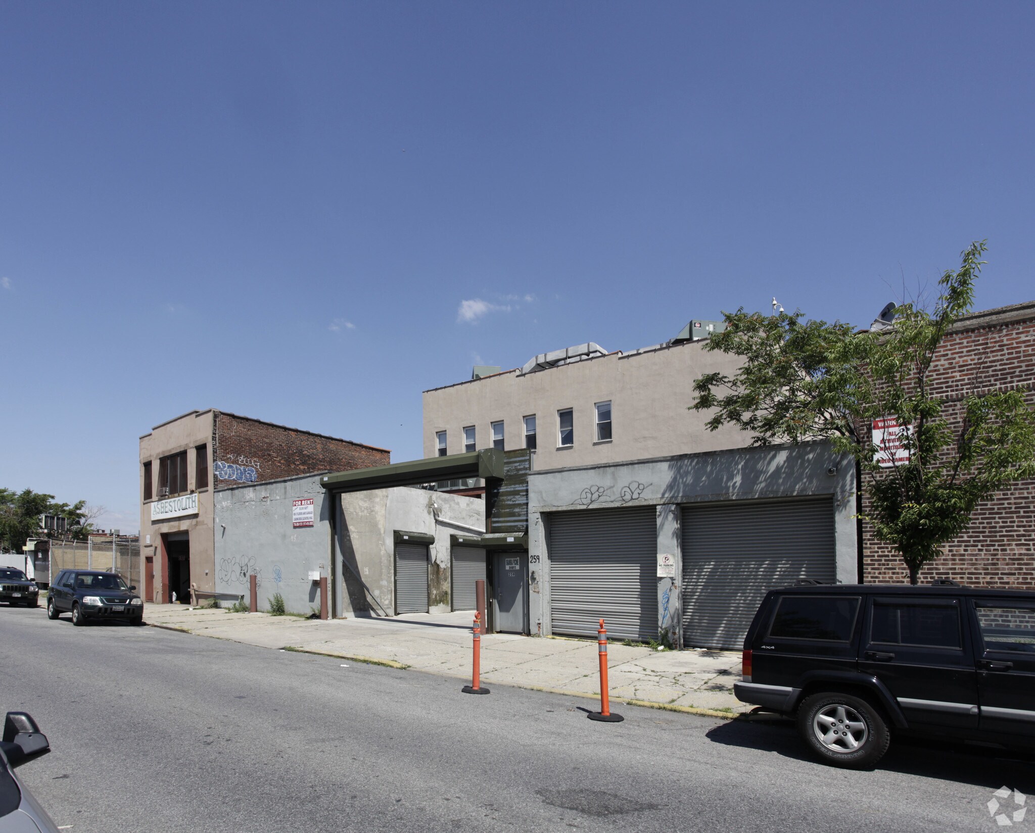 252-256 Java St, Brooklyn, NY for sale Primary Photo- Image 1 of 1