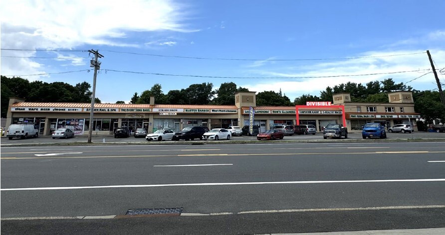 193-225 Commack Rd, Commack, NY for lease Building Photo- Image 1 of 8