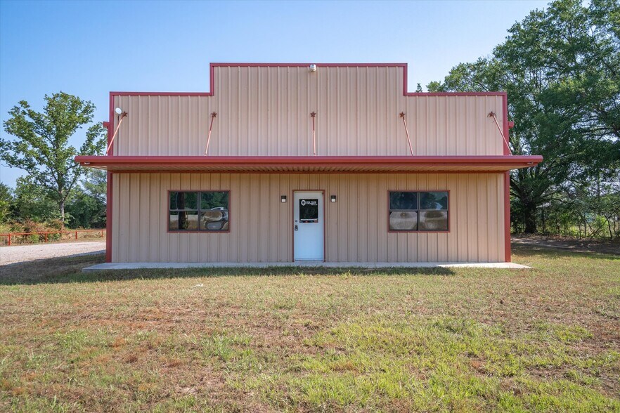 23398 I-20, Wills Point, TX for sale - Building Photo - Image 1 of 1
