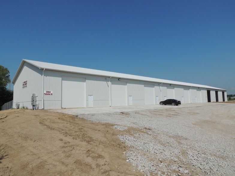 21864 Platteview Rd, Gretna, NE 68028