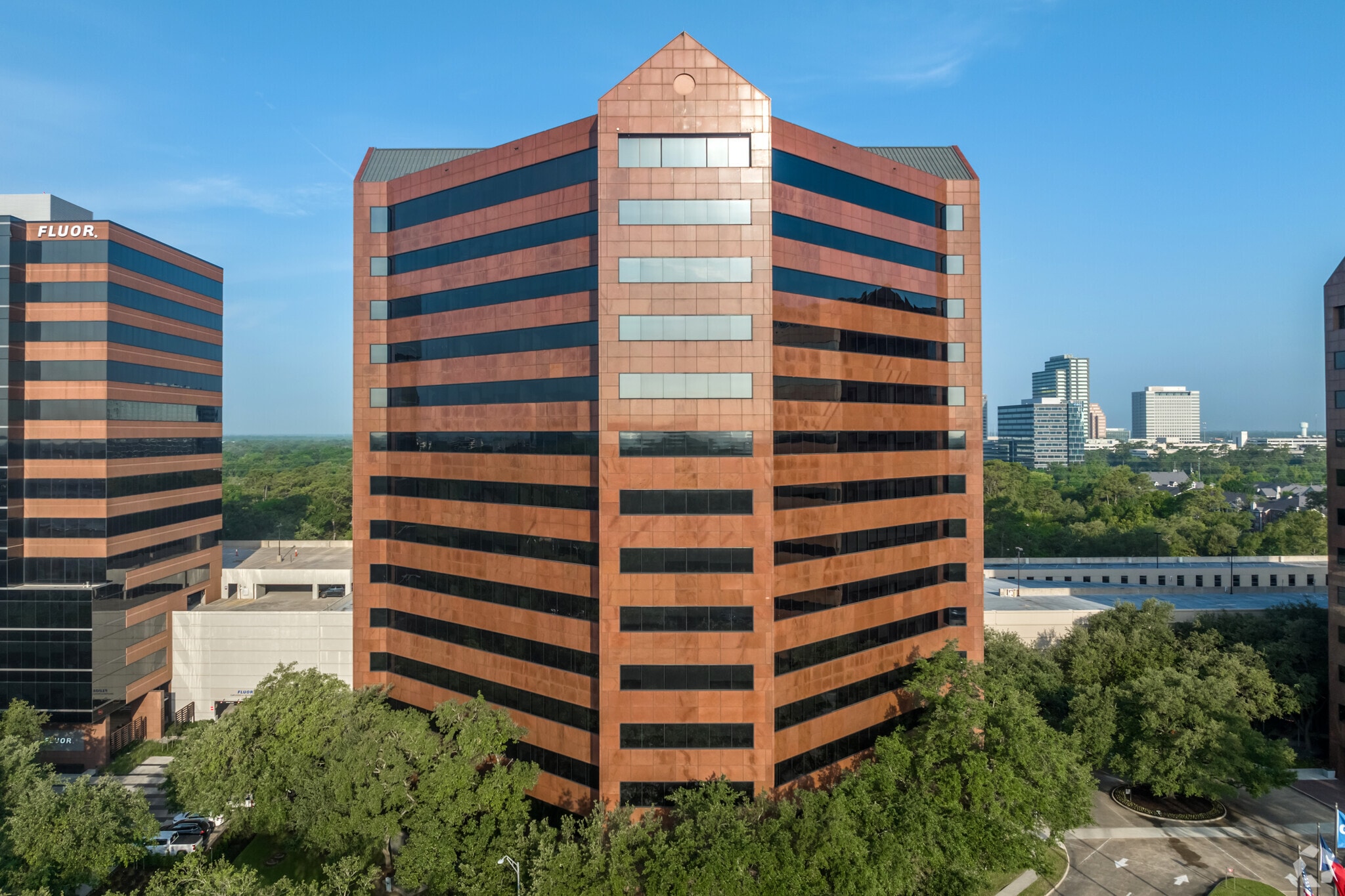 757 N Eldridge Pky, Houston, TX for lease Primary Photo- Image 1 of 5