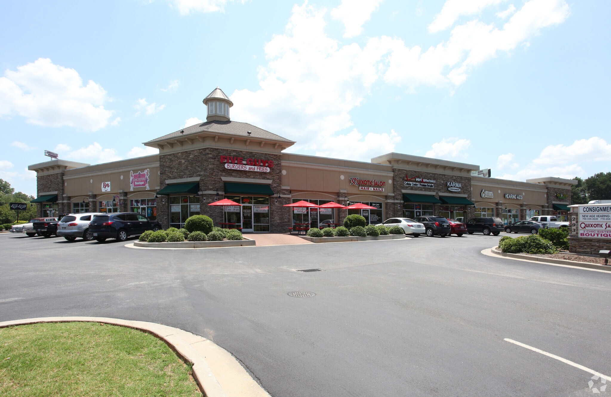 293-313 Stephen B. Tanger Blvd, Commerce, GA for sale Primary Photo- Image 1 of 1