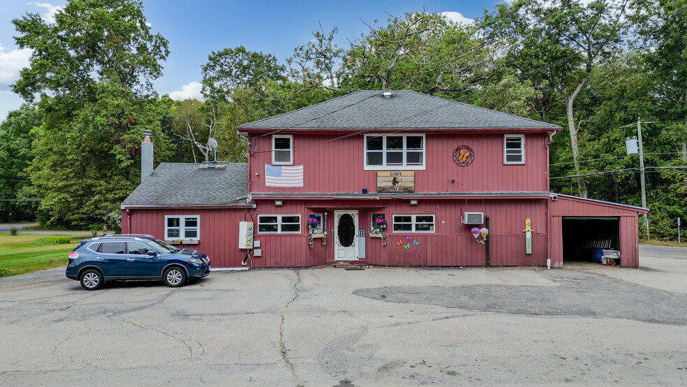 259 Ference Rd, Ashford, CT for sale - Primary Photo - Image 1 of 9