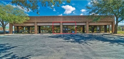 10906 Laureate Dr, San Antonio, TX for lease Interior Photo- Image 1 of 8