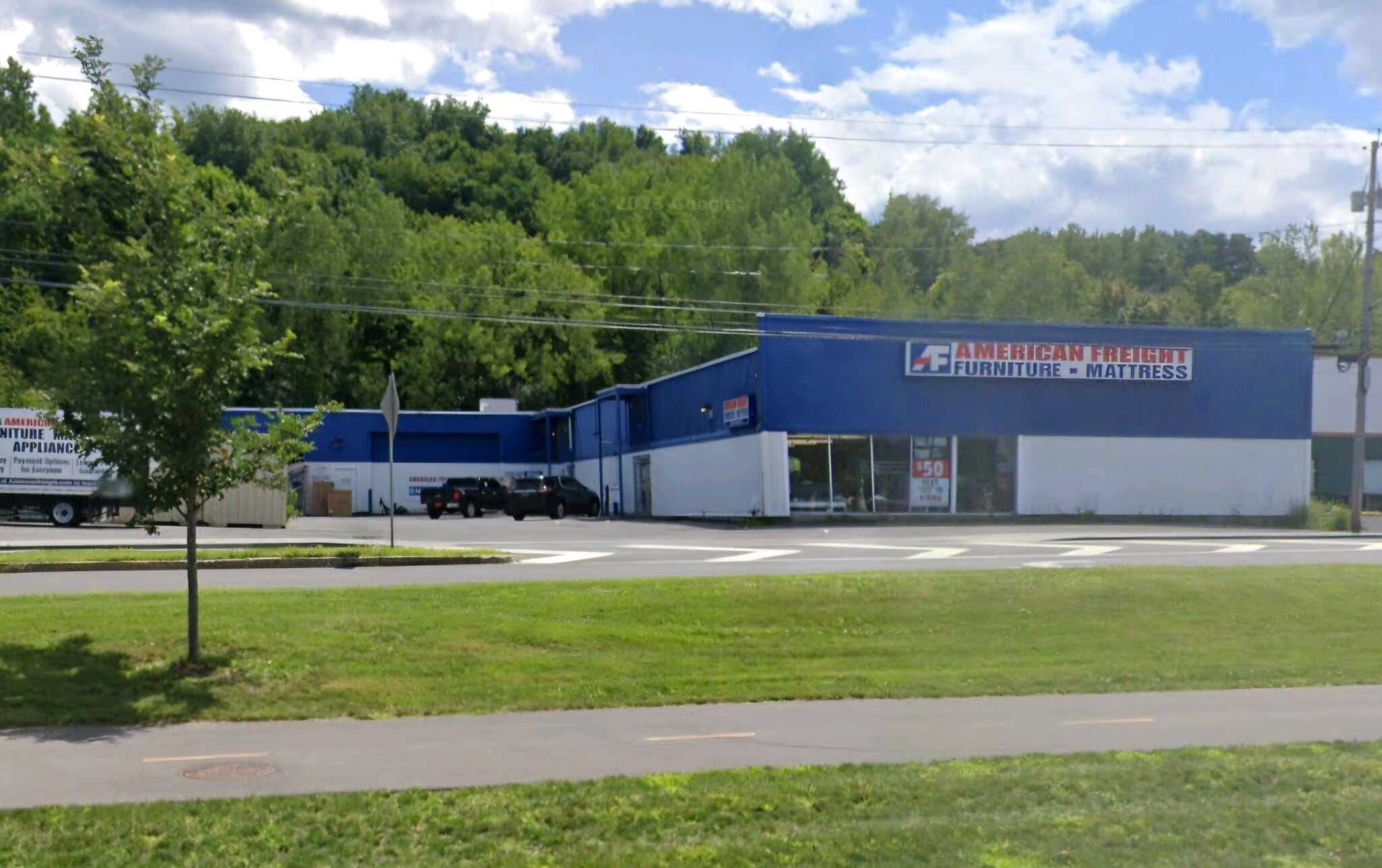2410 Erie Blvd E, Syracuse, NY for lease Building Photo- Image 1 of 4