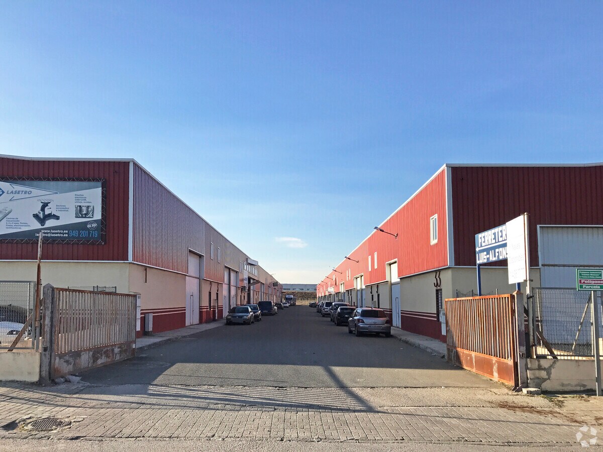 Calle Francisco Medina Mendoza, 48, Cabanillas Del Campo, GUA 19171 Industrial for Sale