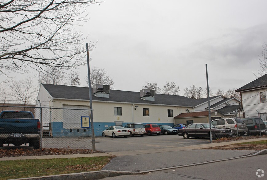 31-33 Curlew St, Rochester, NY for sale - Building Photo - Image 1 of 1