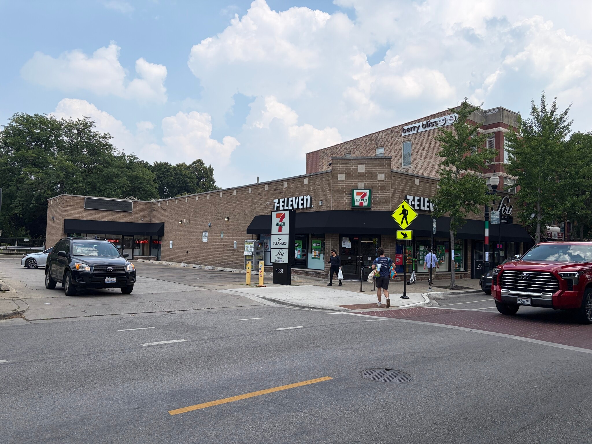 1524 W Taylor St, Chicago, IL for lease Building Photo- Image 1 of 4