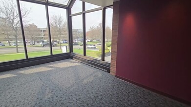 1100 Berkshire Blvd, Wyomissing, PA for lease - Commercial Listing Video 