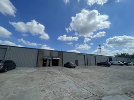 1325 S Houston Ave, Humble TX - Warehouse