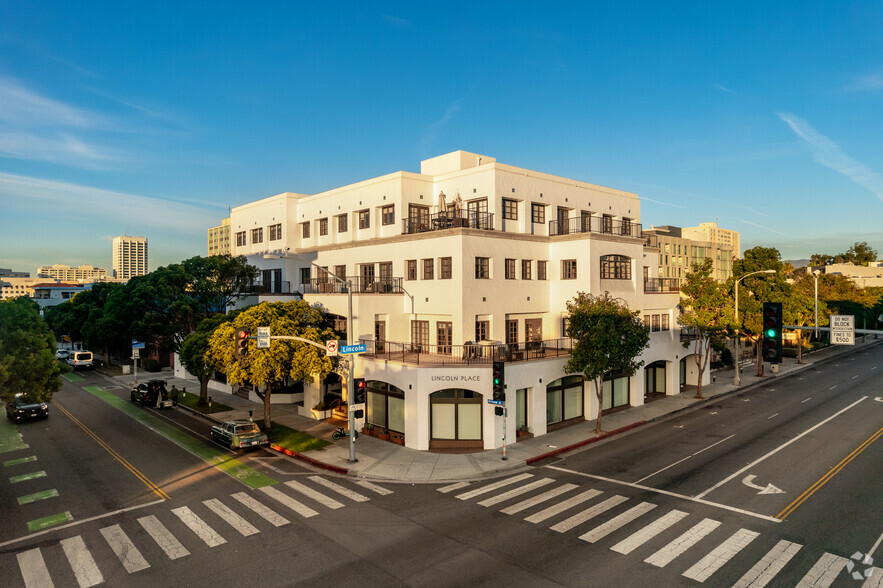 725 Arizona Ave, Santa Monica, CA for lease - Building Photo - Image 2 of 4