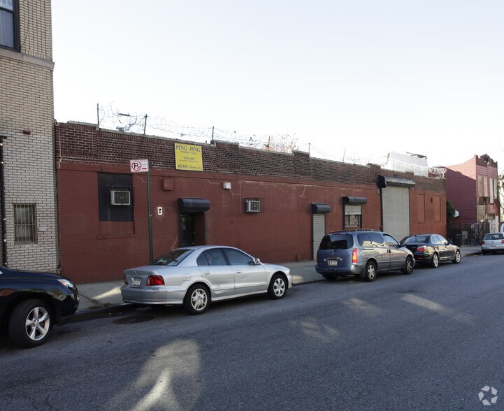 162-168 Classon Ave, Brooklyn, NY for sale - Primary Photo - Image 1 of 1