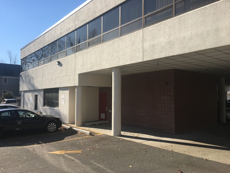 810 Main St, Hackensack, NJ for lease - Building Photo - Image 3 of 10