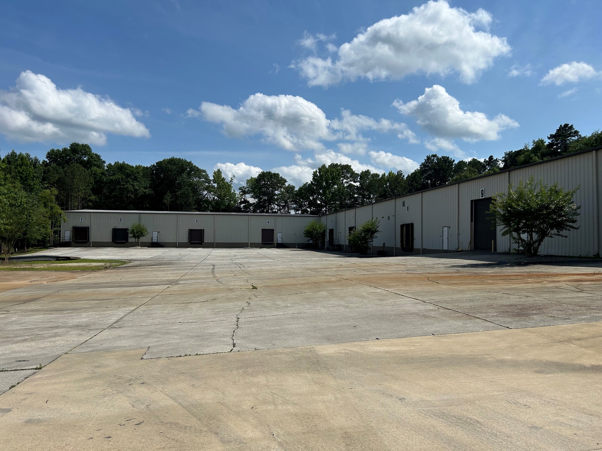 2117 McMillan St, Auburn, AL for lease Building Photo- Image 1 of 6