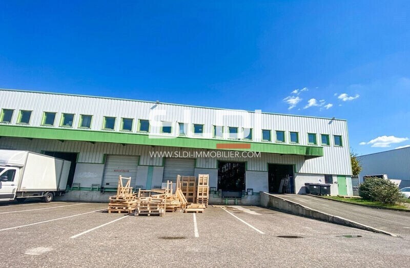 Flex in Genas for lease Building Photo- Image 1 of 7