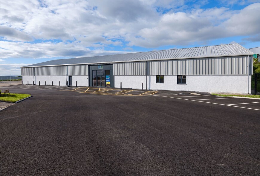 1A Minto Dr, Aberdeen for lease - Building Photo - Image 1 of 1